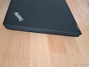 Prodám Lenovo Thinkpad P71 - 5
