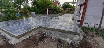 REKONSTRUKCE BYTŮ A DOMU - 5