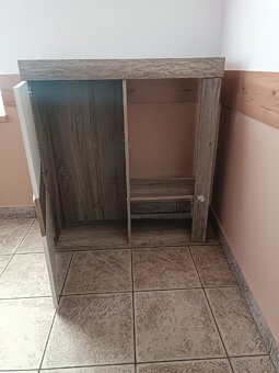 Skříň - 5