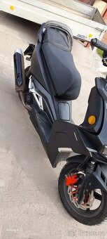 Prodám skutr znen demonio 125 ccm - 5
