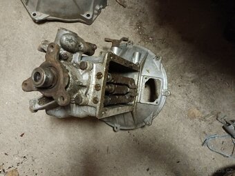Motor s prevodovkou ze Spartaka - 5