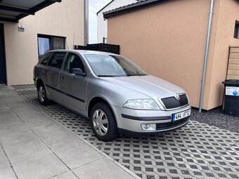 Škoda Oktavia 1.8 tsi. 118 kw rv 2008. Původ ČR - 5