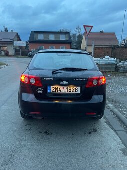 Chevrolet Lacetti - 5