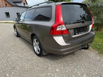 Volvo V70, 2.5T automat, Tažné,2007,Top - 5
