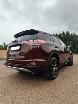 Toyota Rav4 - 2.0l benzín (AWD) - Manuál - 5