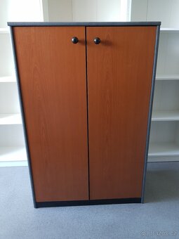 Kancelářský nábytek - 5