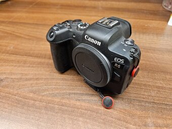 Canon EOS R6 - 5