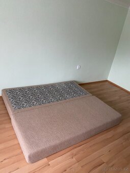 Rozkládací pohovka - 5