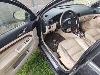 Superb 1 2.5 tdi 114 kw - 5