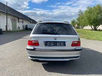 VEŠKERÉ NÁHRADNÍ DÍLY BMW 330i e46 Touring 5q manuál - 5