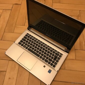 Lenovo - dotykový displej - 5