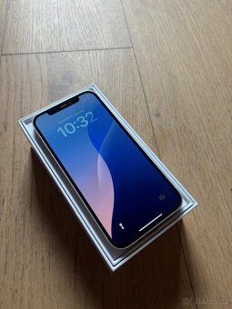 Apple iPhone 12 128GB bílý - 5