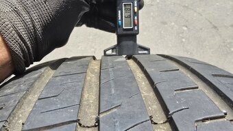 Letní pneu 245/45/17 Barum - 5
