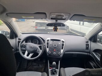 Kia ceed 1.4 66kw rok 2010 - nepojizdne - 5
