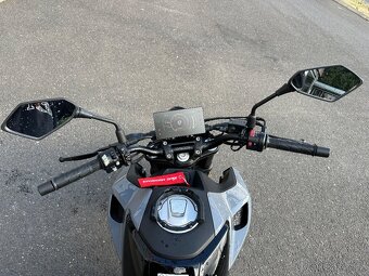 CF MOTO 300 NK - 5
