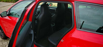 Škoda Octavia 2.0 TSI DSG RS Combi - 5