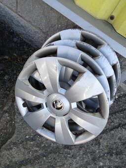 Škoda Rapid/Fabia III. - Zimní kola (disky+pneu 185/60 R15) - 5