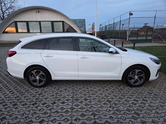 Hyundai i30 combi, 1.6 CRDi, 85 kW, Smart+, ČR, DPH - 5