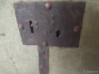 Starozitna truhla - 5