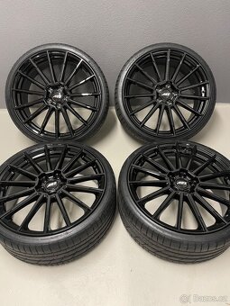 TOP zánovní AEZ Atlanta r20 8.5J 5x112 - 5