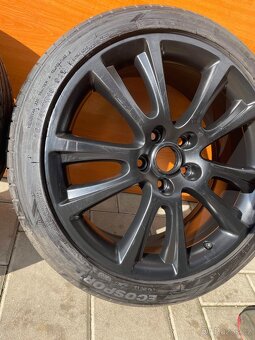 Zenith Schwarz skoda Octavia RS 5x112 7,5x18 ET 51 225 40R18 - 5
