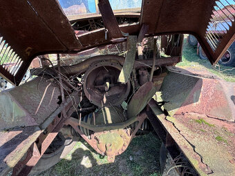 Tatra T128 - 5