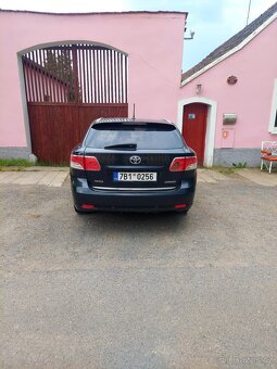 Toyota Avensis 2.2 110kW T27 NOVÁ STK - 5
