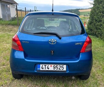 Toyota Yaris 1,3 VVT-i 64 KW r.v. 2007 automat - 5