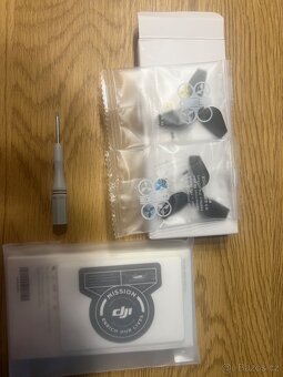 Dron Dji Neo na díly / opravu - 5