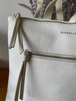Smetanový bílý elegantní batoh Fiorelli - 5