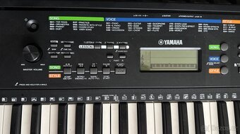 Klávesy Yamaha PSR E253 - 5