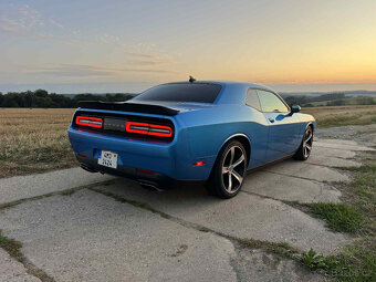 Dodge Challenger Shaker 5.7 HEMI 277kW - 5