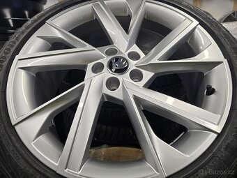 Nová zimní sada alu kol ŠKODA Scala R18 - 5