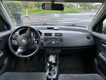 Suzuki Swift 1.3 - 5