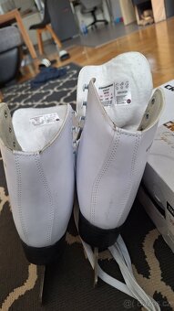 Dětské lední brusle 39 stélka 25,4cm 1x použité  nerez nůž - 5