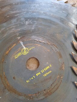 Kolébkou cirkulárku tovární výroby - 5