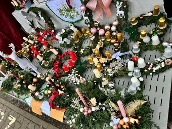 Adventní věnce, svícny, věnce na dveře, malé dekorace - 5