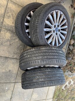 Disky s letnimi pneu Ford - 5