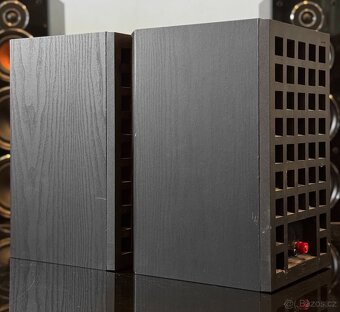 Bowers & Wilkins DM 302 Reproduktory - 5