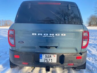 Ford Bronco 2.0T 183 kW 4x4 / SPORT BADLANDS / 8 tis. KM - 5