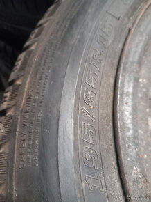 DUNLOP 195/65R15 90 % ZIMNÍ SADA - 5