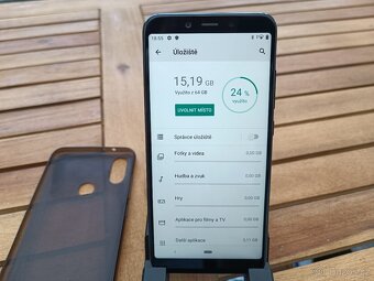 Mobil Xiaomi Mi A2 LTE Dual Sim RAM 4 GB, uložiště 64GB - 5