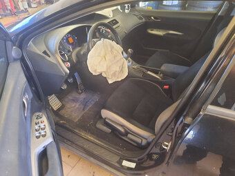 Náhradní díly Honda Civic 8G 1.8 - 5