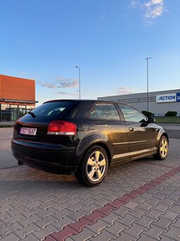 Audi A3 1.6 75kw - benzín - 5