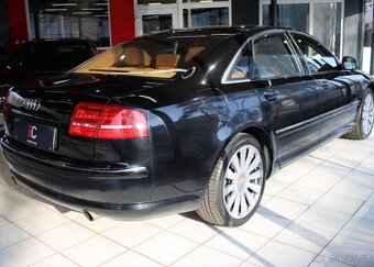 Audi A8 4,2 FSI quattro 4x4 tiptronic benzín automat - 5