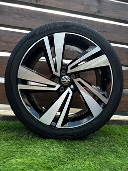 Alu kola 5x100 r18 s letním pneu (crosb) - 5