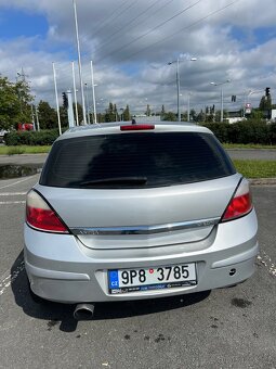 ASTRA H 1,9 SPORT 110 kw - 5