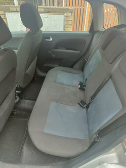Ford Fiesta 1,4 59 kW - 5