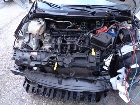 Ford fiesta mk7 1,25 60kw Rozprodám na náhradní díly - 5