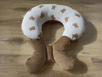 Kojící polštář + podhlavník - 5